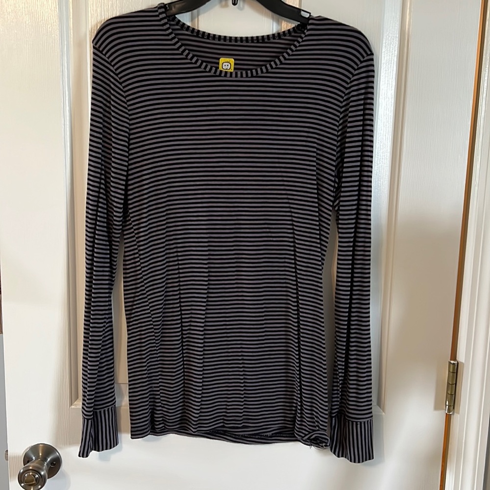 WonderWink- LS underscrub- Women’s small